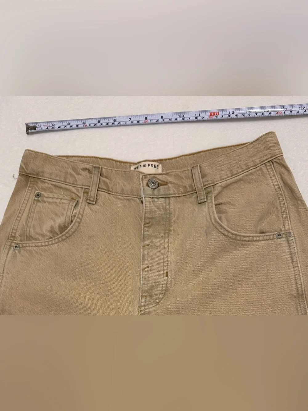NEW Free People Good Luck Mid-Rise Barrel Jeans in Antique Ivory Size 29